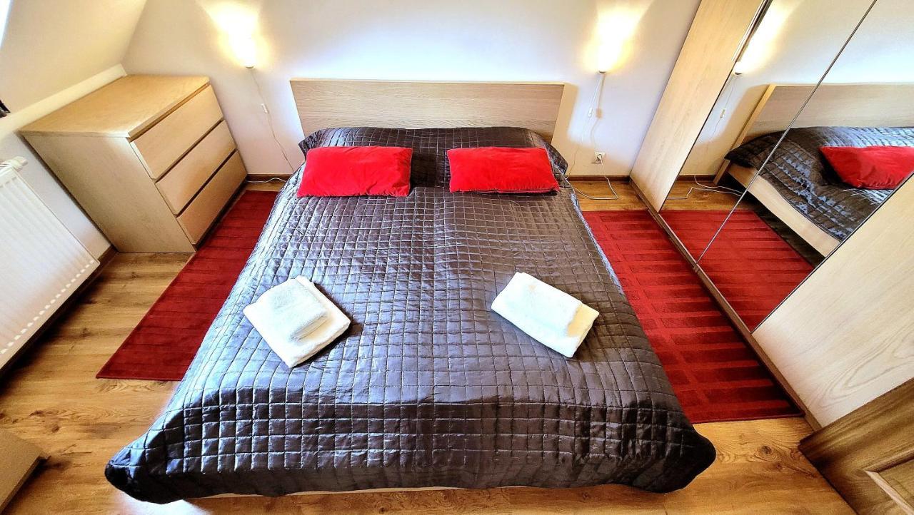 שצ'צ'ירק Apartamenty 4 Gory מראה חיצוני תמונה